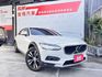 V90 Cross Country B5 Momentum 稀有釋出 旗艦跨界旅行車 錯過可能就沒下一台了。  第1張縮圖