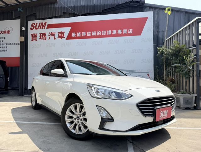 Focus 5D 1.5 成真型  1.5L Ti-VCT高效引擎，動力順暢省油  底盤操控一流，彎道穩定好開  第1張相片