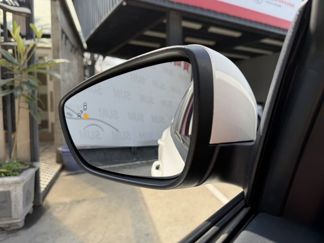 Focus 5D 1.5 成真型  1.5L Ti-VCT高效引擎，動力順暢省油  底盤操控一流，彎道穩定好開  第15張相片