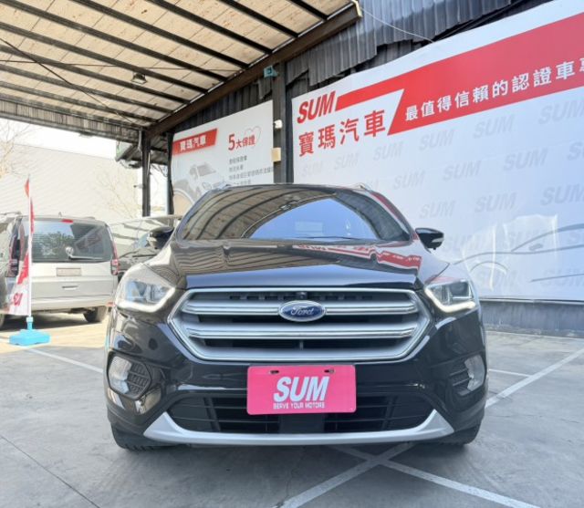 Kuga 1.5T 旗艦版  歐系操控 × 渦輪動力 × 主動安全滿載 電動尾門＋Keyless免鑰匙，日常用車超方便  第3張相片