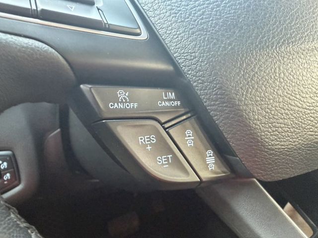 Kuga 1.5T 旗艦版  歐系操控 × 渦輪動力 × 主動安全滿載 電動尾門＋Keyless免鑰匙，日常用車超方便  第13張相片