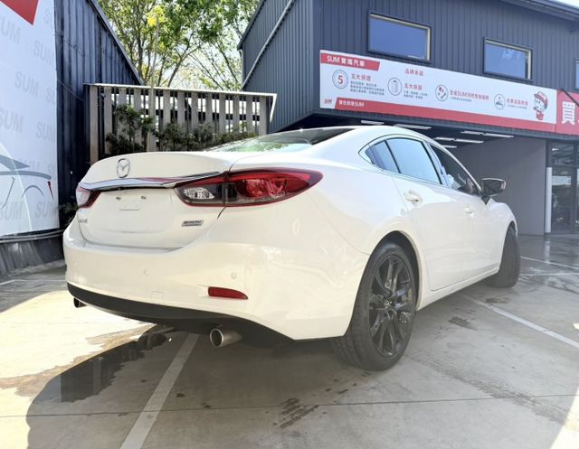 旗艦型 小改款 日系進口質感房車首選！「好開、省油、有質感」的中大型房車 這台馬6 絕對值得入手！  第2張相片