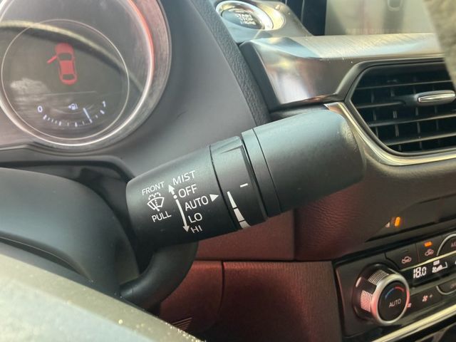 旗艦型 小改款 日系進口質感房車首選！「好開、省油、有質感」的中大型房車 這台馬6 絕對值得入手！  第13張相片