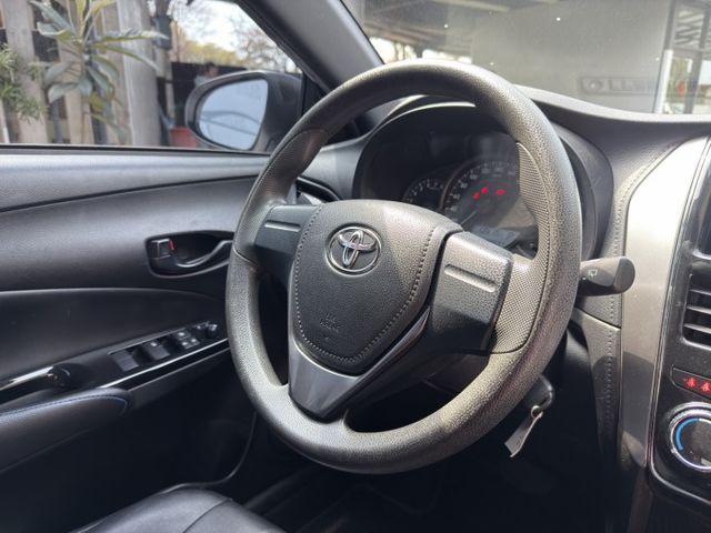 經典款 超省油小車王！好開又好養 高妥善率，耐用又保值 新手  小資族最愛代步車  第9張相片