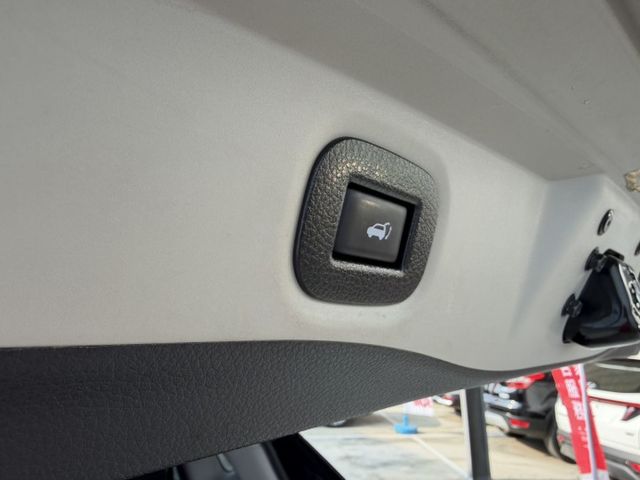 X-Trail 2.5旗艦版「一台搞定通勤＋全家出遊＋露營生活的萬用SUV！」超值入手價，直接升級全家幸福感！  第5張相片