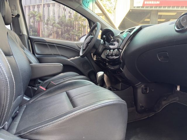 COLT PLUS  第8張相片