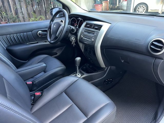 行家皮椅版給你剛剛好的動力、剛剛好的省油、還有剛剛好的舒適。  第7張相片