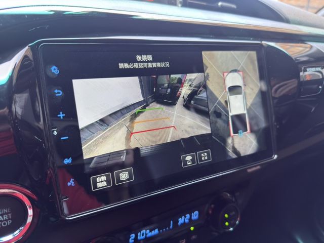 Toyota Hilux 2.8 柴油 陪我上山下海、跑市集載貨的最佳戰友 真正用實力說話的一台車  第16張相片