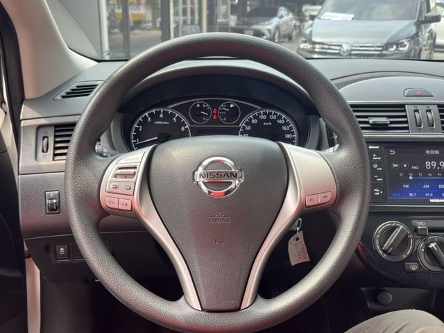 豪華版 選一台懂家的車，就是選一種溫暖的生活方式。Tiida，不只是代步，更是家的延伸  第8張相片