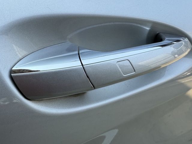 「用國產車的預算，開進賓士世界，這台A180就是最聰明的選擇。」買這台是「升級生活質感」  第20張相片