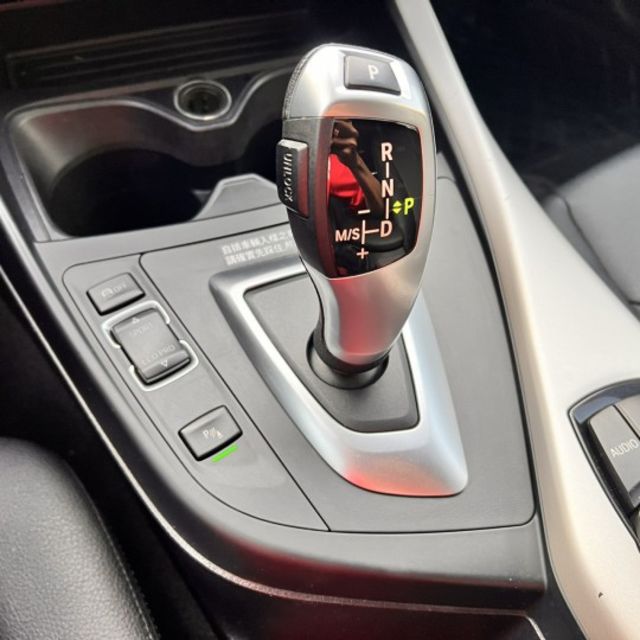 118i｜年輕人第一台BMW！真的可以！「預算不用高，帥可以很簡單。」開BMW，不只是代步，是一種態度  第18張相片