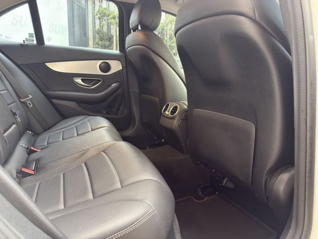 C200 Avantgarde 當你努力走到一定高度，選擇的車，也該跟得上你的格局。1.5L渦輪+EQ Boost輕油電  第7張相片