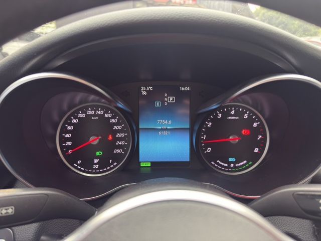 C200 Avantgarde 當你努力走到一定高度，選擇的車，也該跟得上你的格局。1.5L渦輪+EQ Boost輕油電  第14張相片