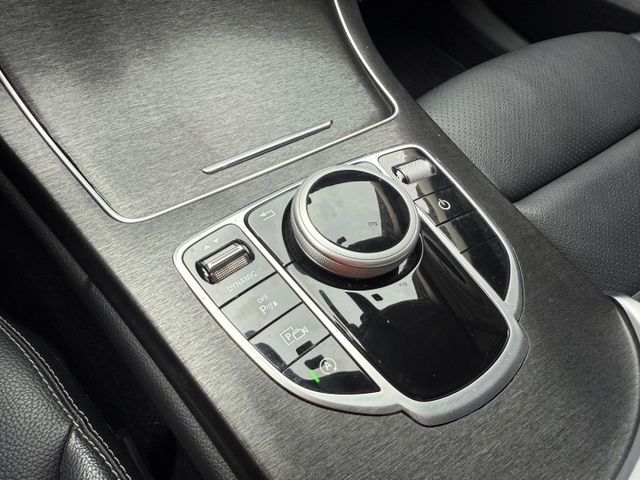 C200 Avantgarde 當你努力走到一定高度，選擇的車，也該跟得上你的格局。1.5L渦輪+EQ Boost輕油電  第19張相片