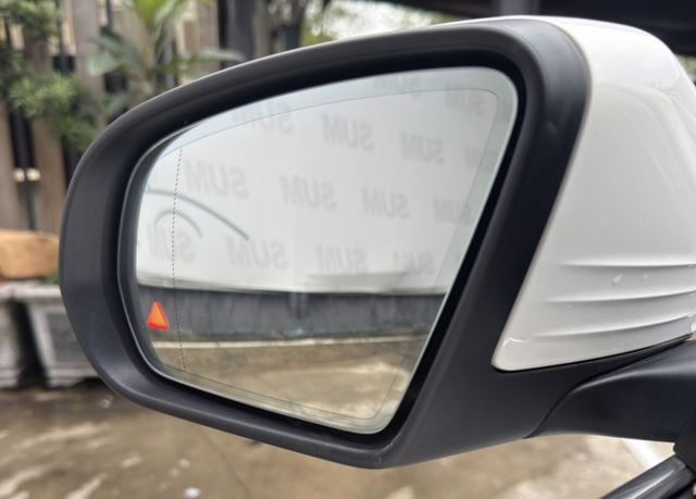 C200 Avantgarde 當你努力走到一定高度，選擇的車，也該跟得上你的格局。1.5L渦輪+EQ Boost輕油電  第20張相片