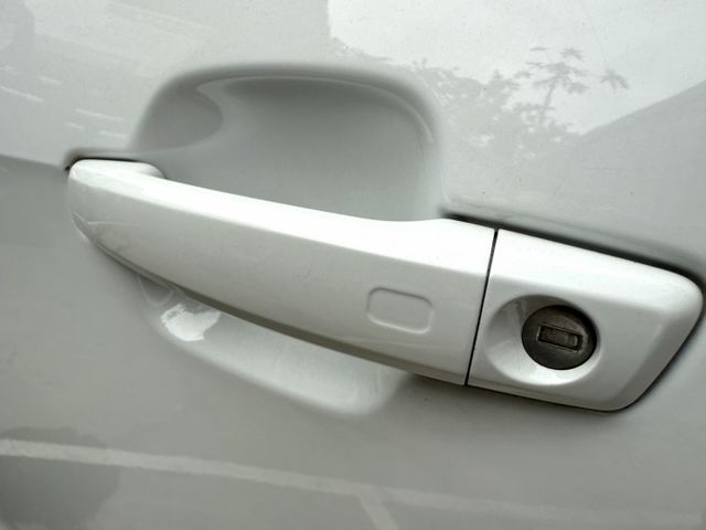 Q2 35 TFSI Luxury ✔ 渦輪動力＋省油科技 ✔ 豪華真皮座艙＋雙區恆溫 ✔ 靈活車身，好停好開超輕鬆  第19張相片