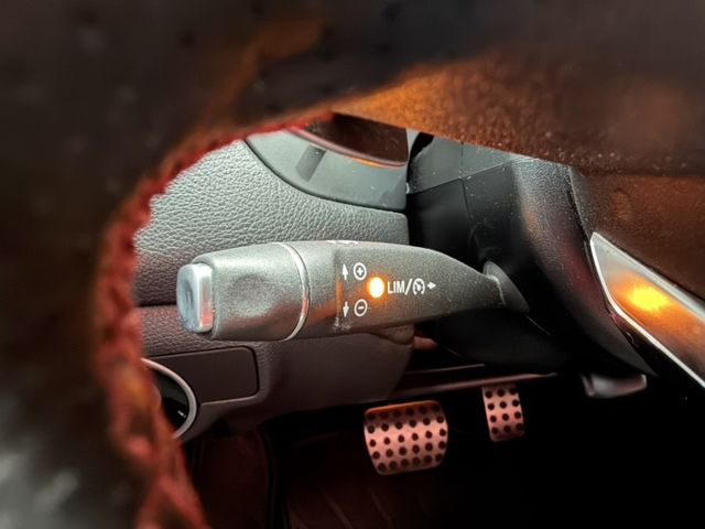 CLA250 白色登場！保值性高、氣質加分 特別推薦給：文教工作者、藝術創作者、講究形象的中小企業女老闆  第10張相片