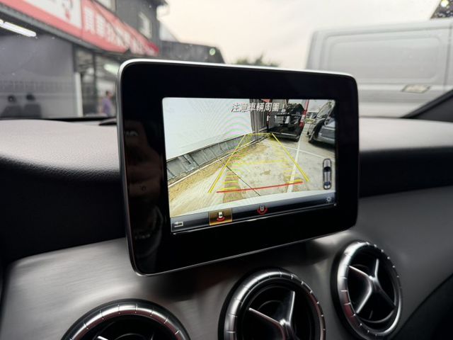 CLA250 白色登場！保值性高、氣質加分 特別推薦給：文教工作者、藝術創作者、講究形象的中小企業女老闆  第12張相片