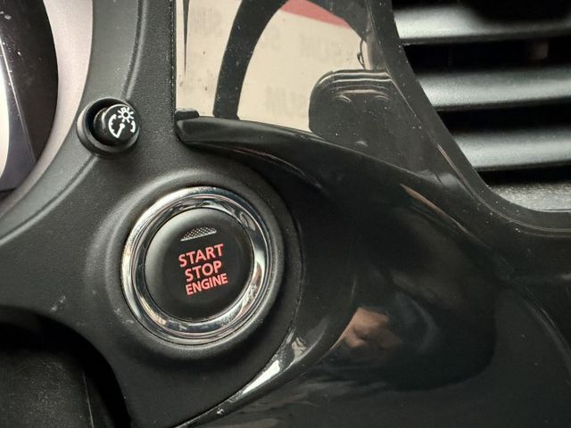 Outlander 尊貴型 大空間休旅，載人載物都OK 安卓機升級，導航影音更便利 這台就是「什麼都剛剛好」的實用休旅  第12張相片