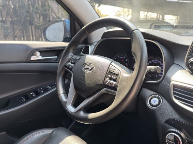 旗艦版 177匹＋7速DCT，動力強又省油，歐化操控與高剛性車體，安全、好開又有質感，是少數「什麼都到位」的中型  第10張相片