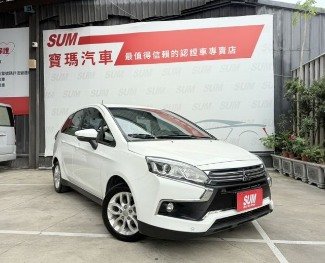 小資族、通勤族首選！ 好開、省油、好停車，市區代步超輕鬆 掀背大空間，買東西、載東西都很夠用  第1張相片