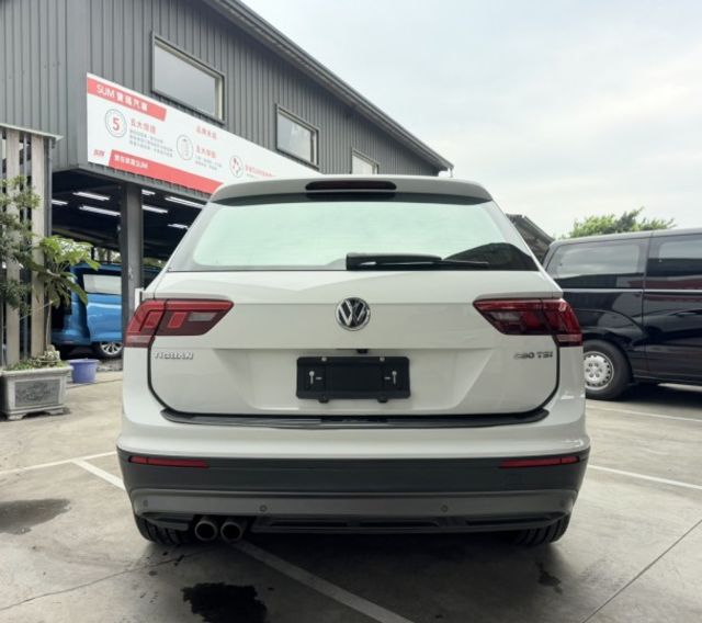 280 TSI Comfortline 動力夠、空間大、安全滿配，開起來穩、坐起來舒服 一台可以陪你通勤、載家人、跑長途  第3張相片