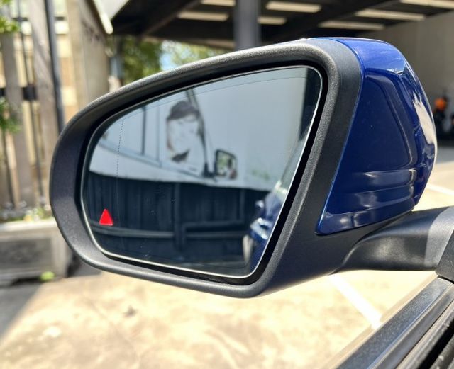 4MATIC 輕油電 10.25吋觸控螢幕＋mbux智慧聲控（hey 賓士！） 23p智慧駕駛輔助套件  第19張相片