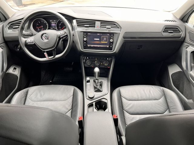 330 TSI Comfortline 德系進口休旅 性能穩 空間大 安全備配完整  第7張相片