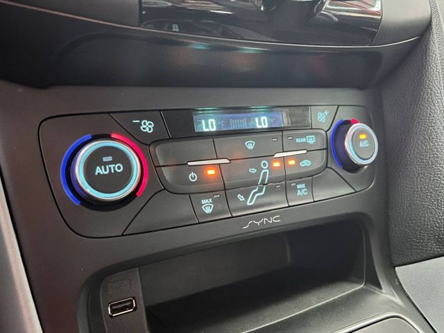 5D EcoBoost 180運動化調校的懸吊及避震系統 在行駛過程中能讓駕駛者獲得直接、積極的路感反饋  第16張相片