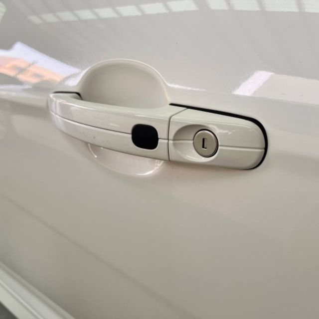 5D EcoBoost 180運動化調校的懸吊及避震系統 在行駛過程中能讓駕駛者獲得直接、積極的路感反饋  第18張相片