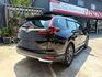 CR-V S版  以「好開、耐用、空間大」聞名，後座與行李廂表現優異 無論通勤、接送小孩或全家出遊都相當實用  第2張縮圖