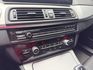N47Tourin長車身比例、低調紳士氣息、柴油扭力輸出，加上 BMW 招牌後驅操控，開起來依舊是滿滿德味與高速穩定感。  第18張縮圖