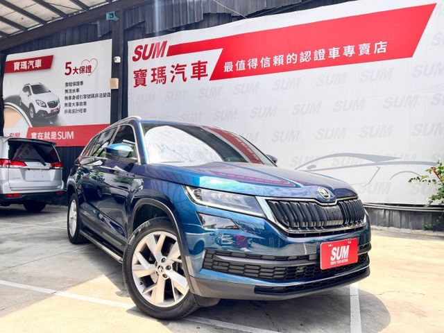 2.0 TSI 4x4 尊榮版 七人座旗艦家庭休旅 不只是空間大，而是它將安全、實用、舒適與駕馭樂趣完美結合。  第1張相片