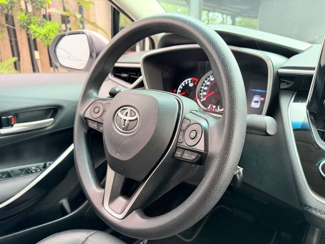 豪華版 穩定、耐用、保值 —— 選Altis，就是選擇安心。想找一台 好養又安心的代步車 這台真的很多老車主都推薦  第8張相片