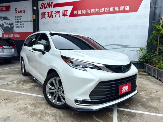 鉑金版 總代理 開過才知道，原來全家出遊可以這麼舒適！ 省油、安全、豪華一次到位，真正懂家庭的旗艦MPV  第1張相片