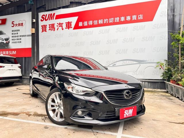 柴油旗艦型 前車主超顧車的類型 各項機能良好 因為一直在跑一直在用心照顧 省油好房車一台！  第1張相片