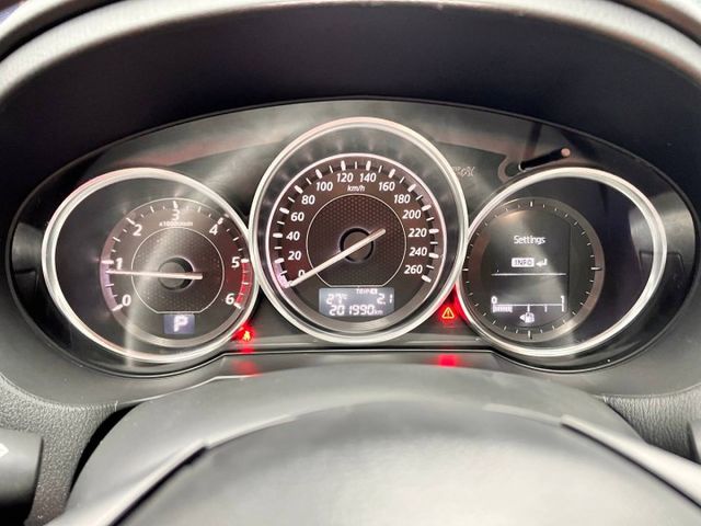柴油旗艦型 前車主超顧車的類型 各項機能良好 因為一直在跑一直在用心照顧 省油好房車一台！  第10張相片