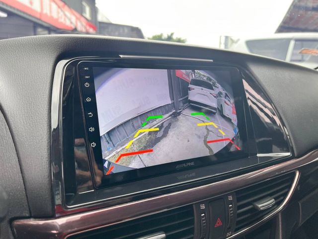 柴油旗艦型 前車主超顧車的類型 各項機能良好 因為一直在跑一直在用心照顧 省油好房車一台！  第14張相片