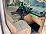 旗艦七人座 Alphard 一直是商務接待與家庭用車的經典代表。一部真正懂得享受移動過程的豪華 MPV。  第7張縮圖