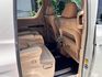 旗艦七人座 Alphard 一直是商務接待與家庭用車的經典代表。一部真正懂得享受移動過程的豪華 MPV。  第8張縮圖