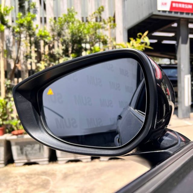對馬迷來說，CX-30 不只是代步工具，而是一台讓人下車後，還忍不住回頭多看一眼的作品。  第20張相片
