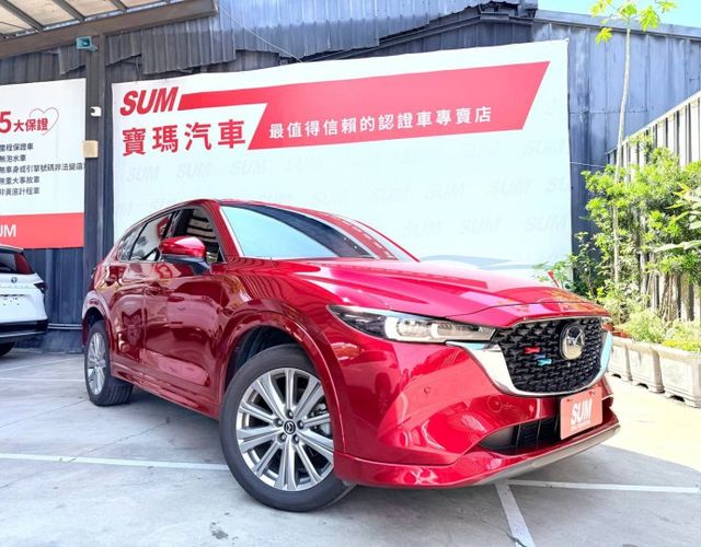 旗艦進化型 AWD 智慧四輪驅動系統 全車系並標配 MRCC 全速域 ACC、360°環景影像及 HUD 抬頭顯示器。  第1張相片