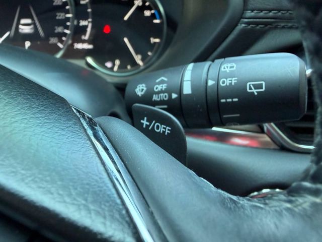 旗艦進化型 AWD 智慧四輪驅動系統 全車系並標配 MRCC 全速域 ACC、360°環景影像及 HUD 抬頭顯示器。  第13張相片