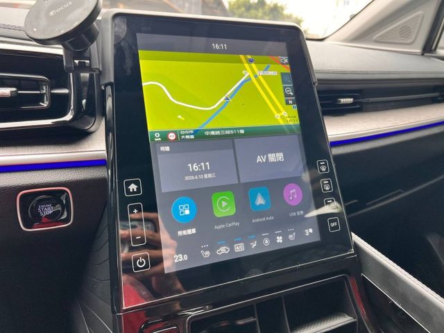 七人座  ACC主動跟車系統  車道維持輔助系統  360環景影像 電動尾門 全景天窗  第14張相片