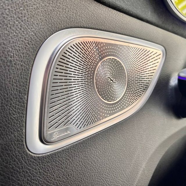若尋找一台兼具豪華、科技、舒適與環保的頂級 SUV， EQE SUV 350 4MATIC，會讓你明白什麼叫「移動的豪宅  第12張相片