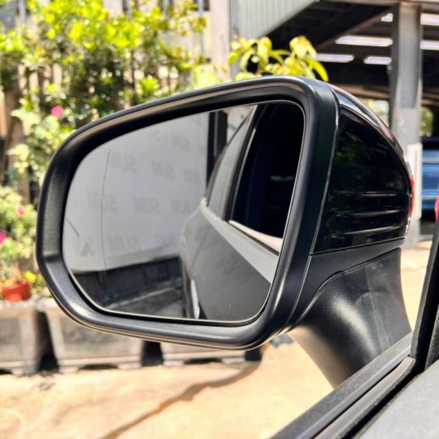 若尋找一台兼具豪華、科技、舒適與環保的頂級 SUV， EQE SUV 350 4MATIC，會讓你明白什麼叫「移動的豪宅  第18張相片