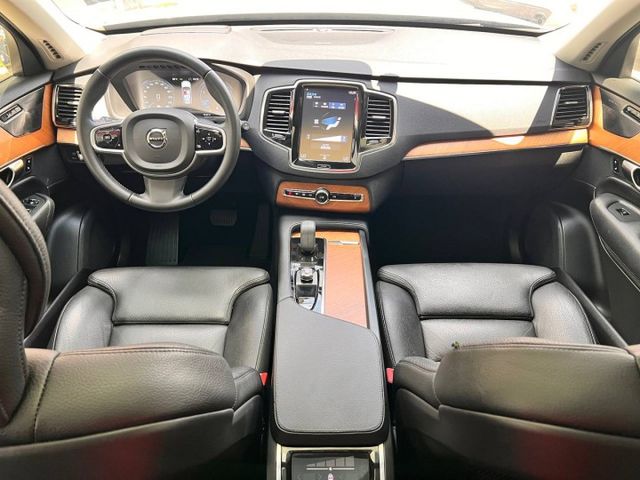 七人乘坐舒適 AWD 四驅更有信心  北歐極簡豪華質感 安全科技全面守護  第6張相片