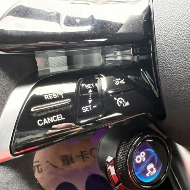 AMG A35 4MATIC 摘星版 近乎新車的性能美學 【純正 AMG 性能底蘊】 為懂車、講究質感的你而存在  第14張相片