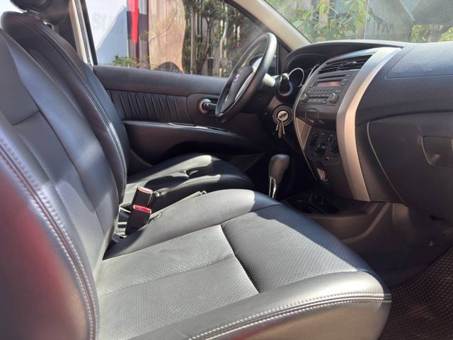 行家皮椅版 省油好養 車身輕巧、好停車 行李空間超彈性 皮椅質感更升級  第7張相片