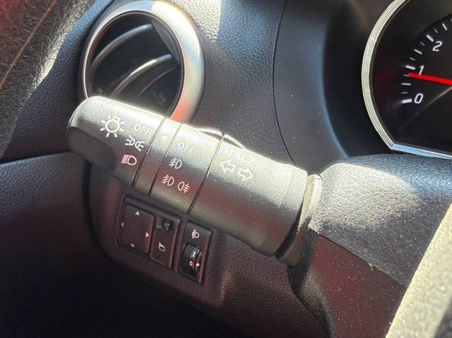 行家皮椅版 省油好養 車身輕巧、好停車 行李空間超彈性 皮椅質感更升級  第10張相片